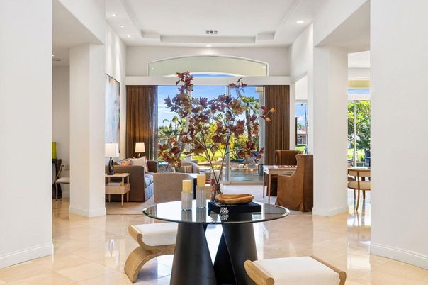 Dining room, Interior, Living room, Recessed Lighting
