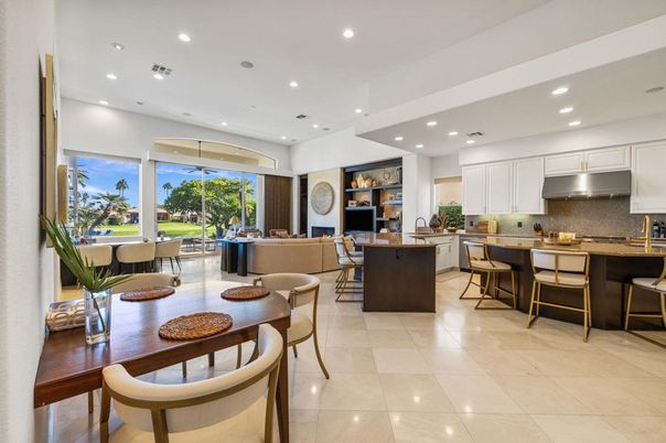 Dining room, Interior, Kitchen, Recessed Lighting, Stainless Steel Appliances