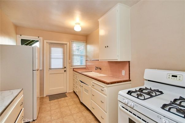 Interior, Kitchen, Tile Countertops