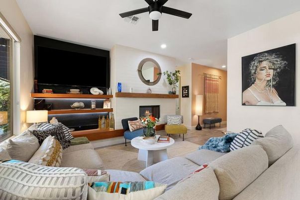 Fireplace, Interior, Living room, Recessed Lighting