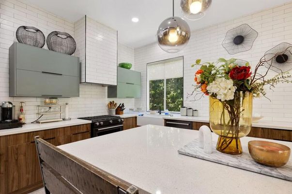 Interior, Kitchen, Recessed Lighting, Stone Walls