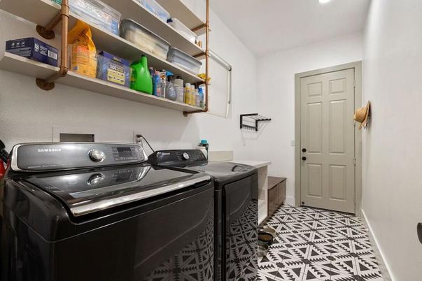 Interior, Recessed Lighting, Washer