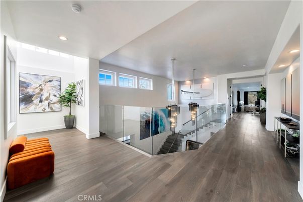 Interior, Pendant Lights, Recessed Lighting, Wood Texture Flooring