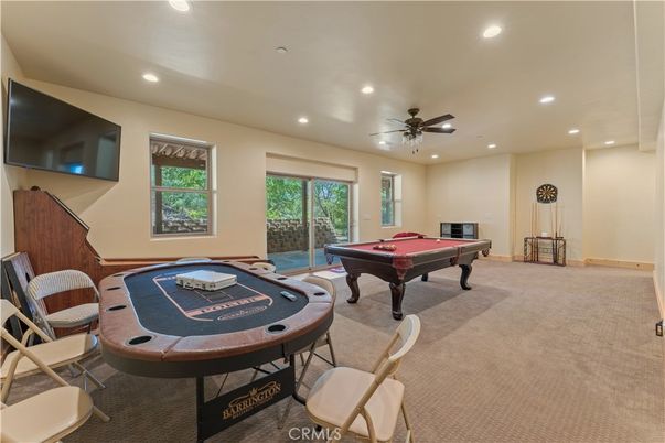 Billiard Table, Game Room, Interior, Recessed Lighting