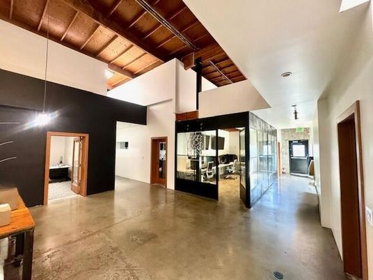 Interior, Wooden Beams