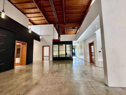 Empty room, Interior, Pendant Lights, Recessed Lighting, Wooden Beams, Wooden Ceilings