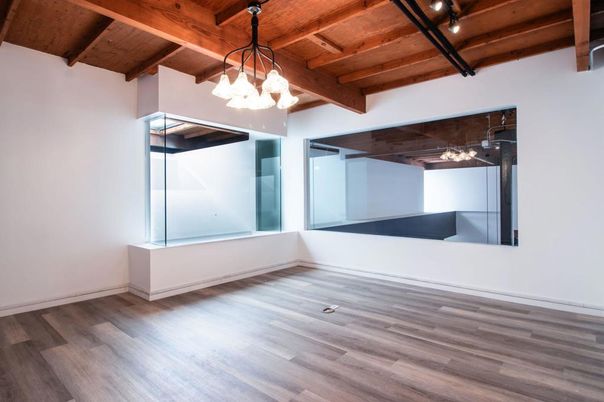 Chandelier, Empty room, Interior, Pendant Lights, Wooden Beams, Wooden Ceilings, Wood Texture Flooring