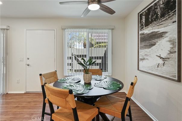 Dining room, Interior, Wood Texture Flooring