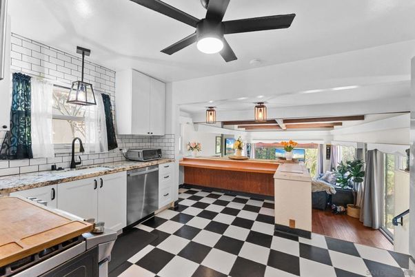Interior, Kitchen, Pendant Lights