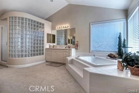 Bathroom, Interior, Tile Countertops