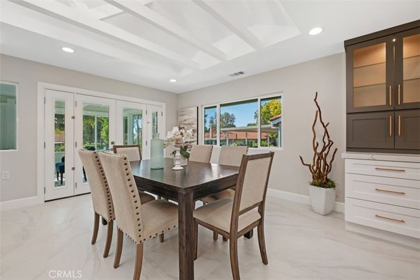 Dining room, Interior, Marble, Recessed Lighting
