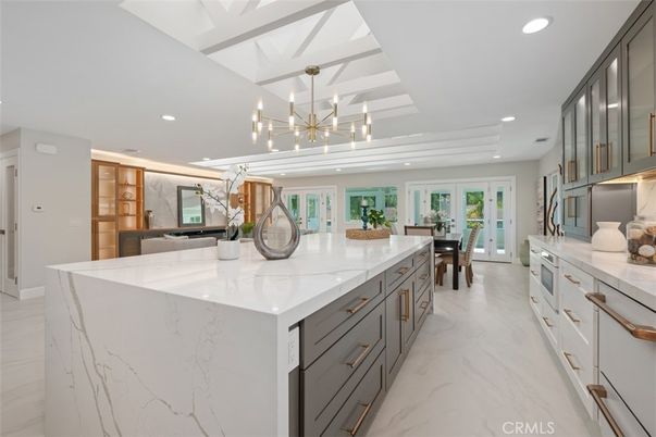 Dining room, Interior, Kitchen, Marble, Pendant Lights, Recessed Lighting