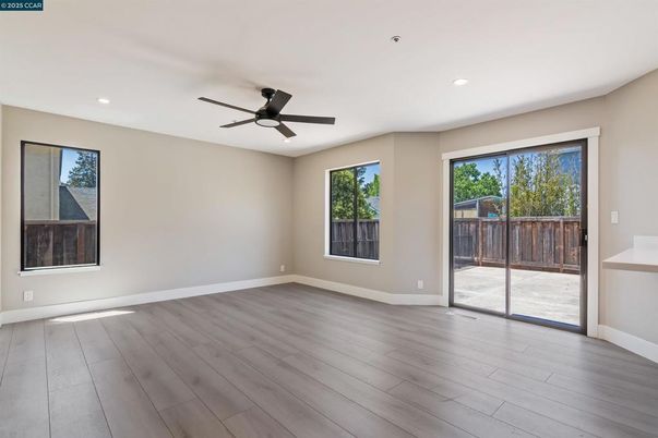 Empty room, Interior, Recessed Lighting, Wood Texture Flooring