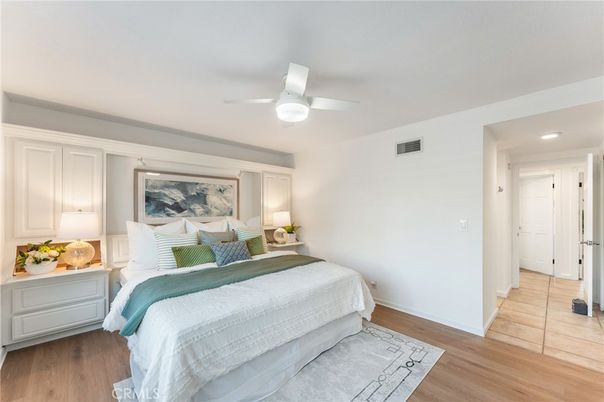 Bedroom, Interior, Recessed Lighting, Wood Texture Flooring