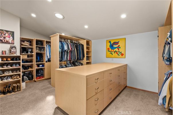 Interior, Recessed Lighting, Walk-in Closets