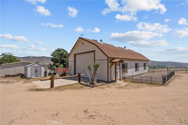 Backyard, Detached Garage, Exterior
