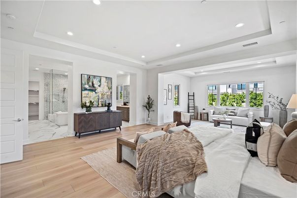 Interior, Living room, Marble, Recessed Lighting, Wood Texture Flooring