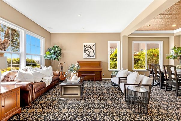 Dining room, Interior, Living room, Piano, Recessed Lighting