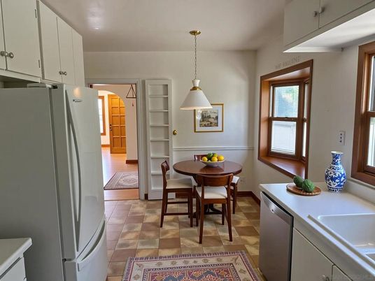 Dining room, Interior, Kitchen, Pendant Lights, Recessed Lighting