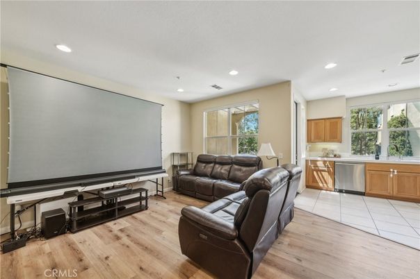 Interior, Kitchen, Living room, Recessed Lighting, Wood Texture Flooring