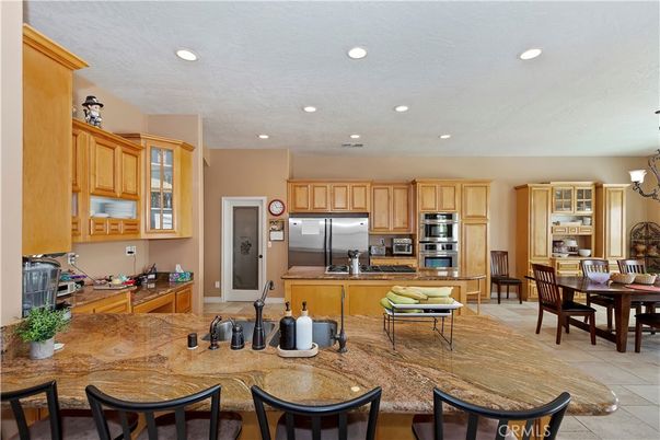 Dining room, Interior, Kitchen, Recessed Lighting, Stainless Steel Appliances