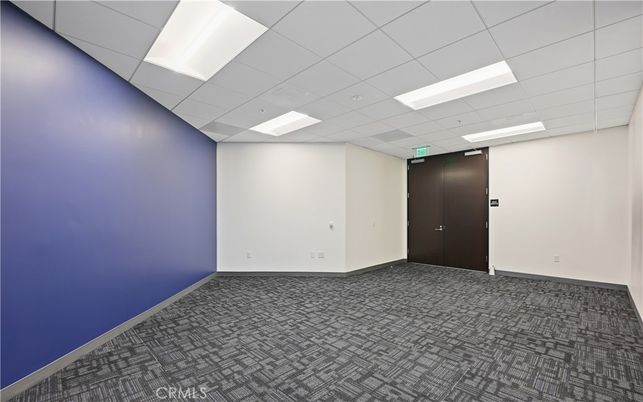 Elevator, Empty room, Interior, Recessed Lighting