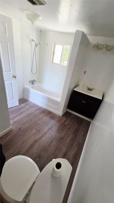 Bathroom, Interior, Wood Texture Flooring
