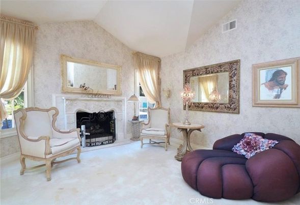 Fireplace, Interior