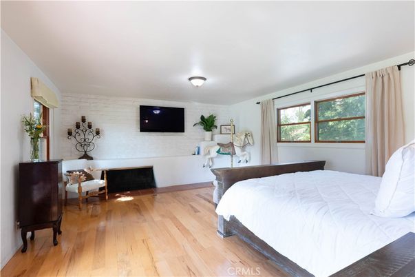 Bedroom, Fireplace, Interior, Wood Texture Flooring