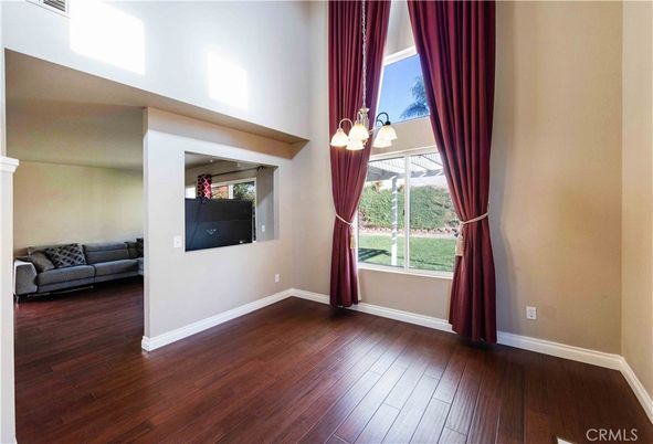 Interior, Pendant Lights, Wood Texture Flooring
