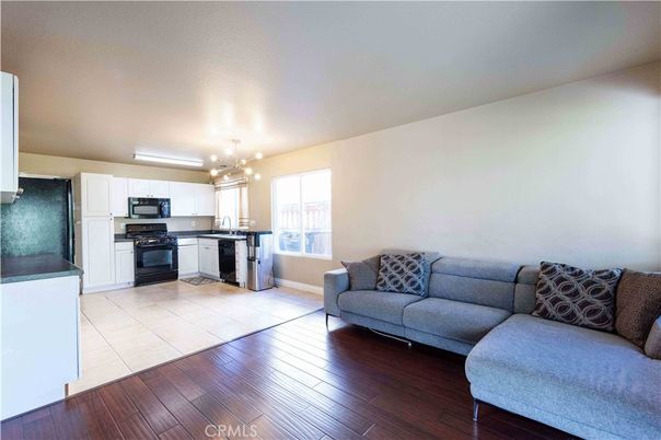 Interior, Kitchen, Living room, Pendant Lights, Stainless Steel Appliances, Wood Texture Flooring