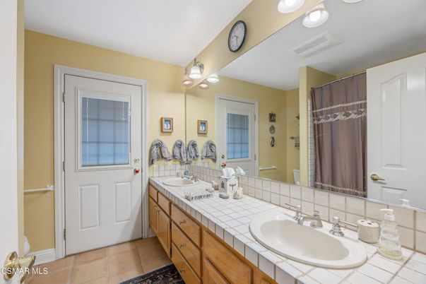 Bathroom, Dual Sink Vanities, Interior, Tile Countertops