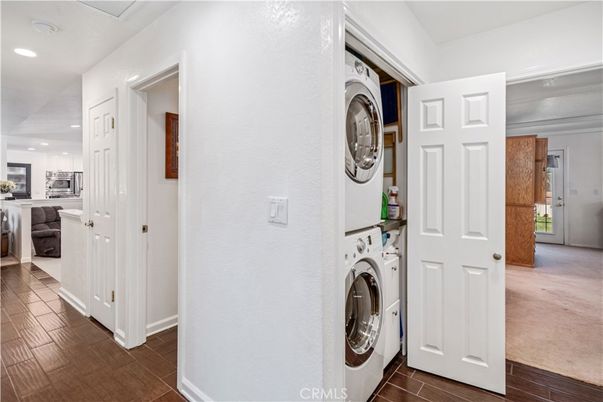 Interior, Recessed Lighting, Utility Closets, Washer, Wood Texture Flooring