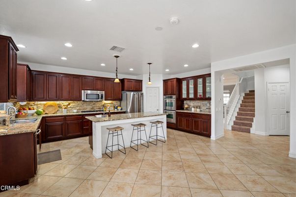 Interior, Kitchen, Pendant Lights, Recessed Lighting, Stainless Steel Appliances