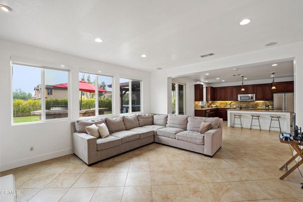 Interior, Kitchen, Living room, Pendant Lights, Recessed Lighting