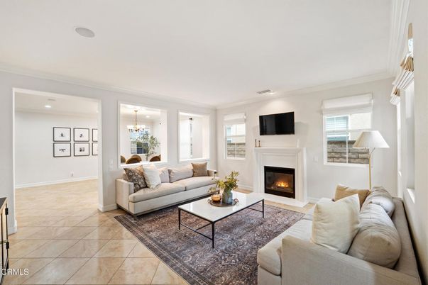 Fireplace, Interior, Living room, Recessed Lighting