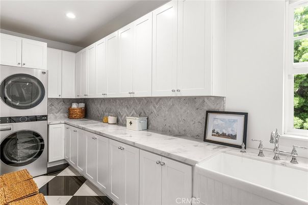 Interior, Recessed Lighting, Washer