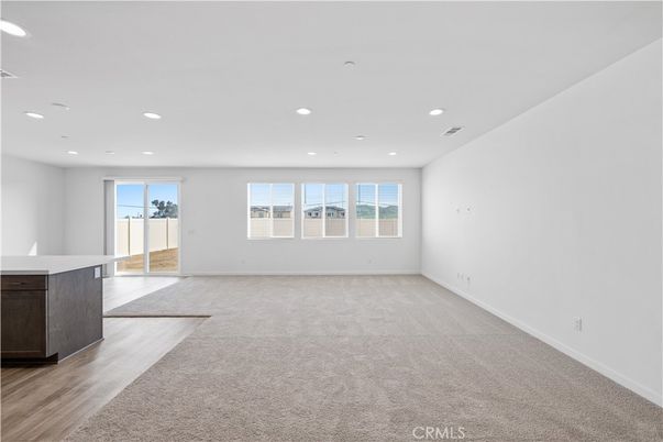 Empty room, Interior, Recessed Lighting