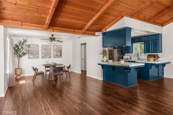 Dining room, Interior, Kitchen, Wooden Beams, Wooden Ceilings, Wood Texture Flooring
