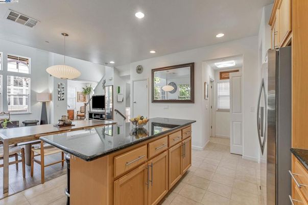Dining room, Interior, Kitchen, Pendant Lights, Recessed Lighting, Stainless Steel Appliances