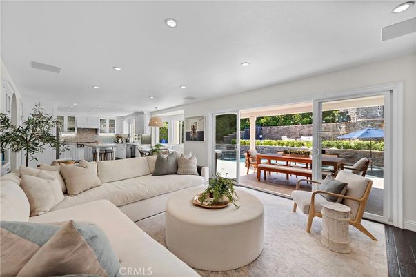 Dining room, Interior, Kitchen, Living room, Pendant Lights, Recessed Lighting, Wood Texture Flooring