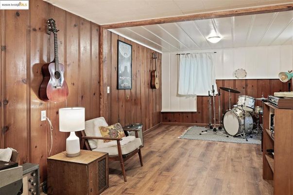 Fitness Equipment, Interior, Wood Texture Flooring, Wooden Walls
