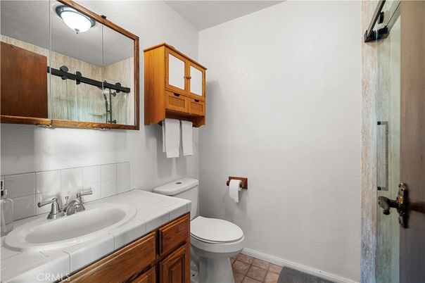 Bathroom, Interior, Tile Countertops