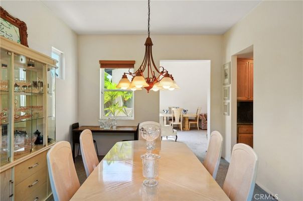 Chandelier, Dining room, Interior