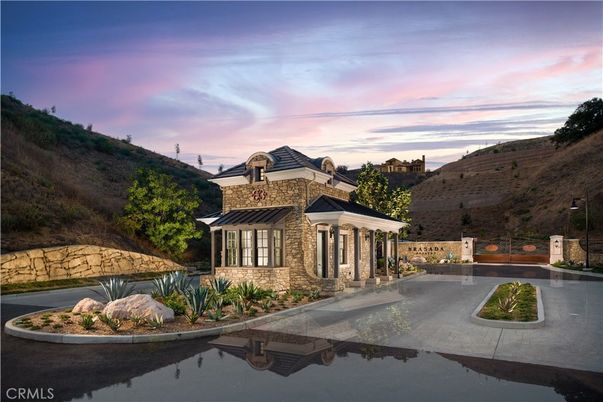 Exterior, Facade, Mediterranean