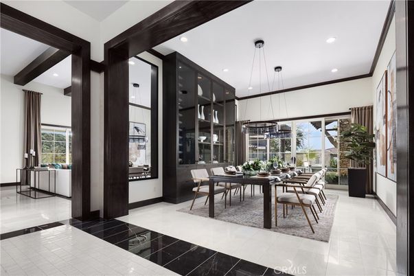 Dining room, Interior, Pendant Lights, Recessed Lighting