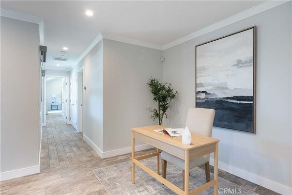 Home Office, Interior, Recessed Lighting, Wood Texture Flooring