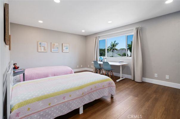 Bedroom, Home Office, Interior, Recessed Lighting, Wood Texture Flooring