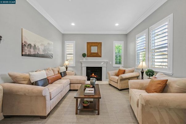 Fireplace, Interior, Living room, Recessed Lighting
