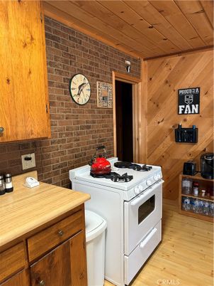 Interior, Kitchen, Stone Walls, Wooden Ceilings, Wood Texture Flooring, Wooden Walls